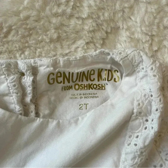 Genuine Kids from Oshkosh 2T peplum lace and button 100% cotton top​ - Picture 6 of 6